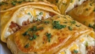 Loaded Cheesy Pocket Tacos Recipe